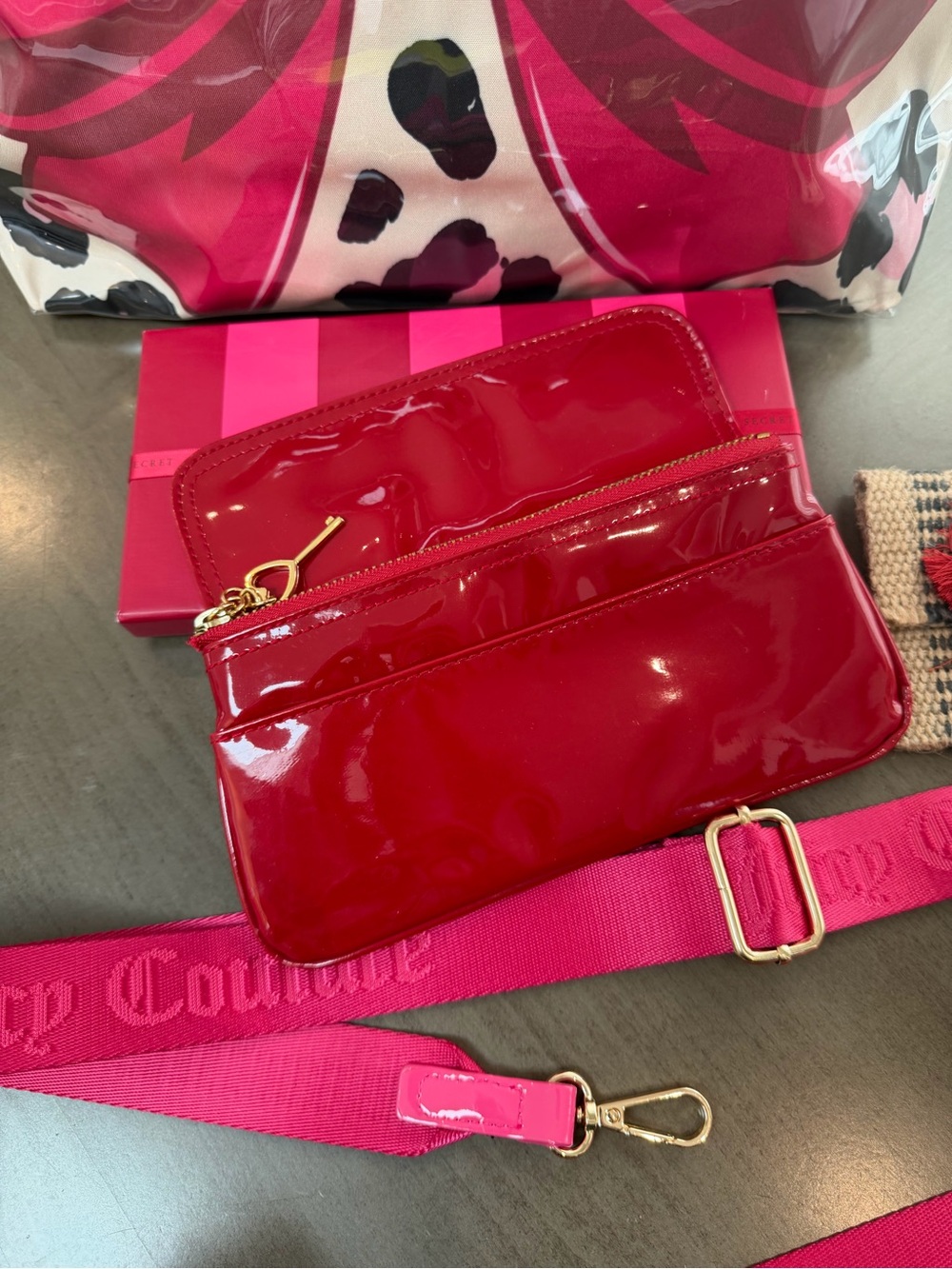 Happy RED/PINK 4FER Viral Tote +Juicy Strap+Vickys Secret Wallet + anthro pouch! - Picture 14 of 14